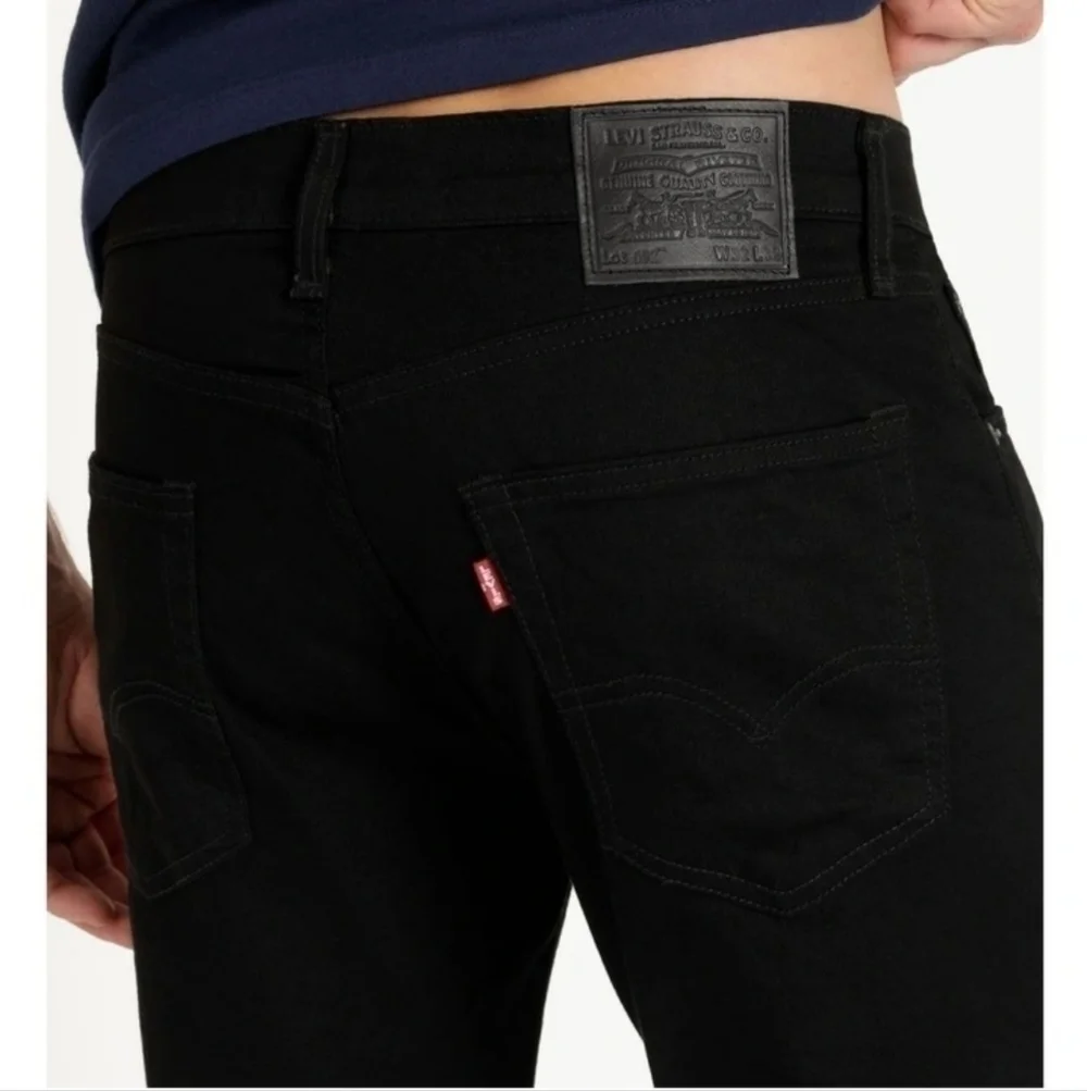 LEVI'S Men's Black Regular Tapered Fit Jeans